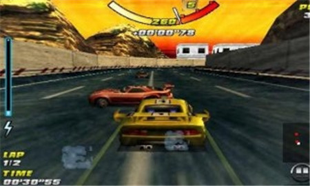 雷霆赛车_一笑下载站