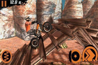 极限摩托2_一笑下载站