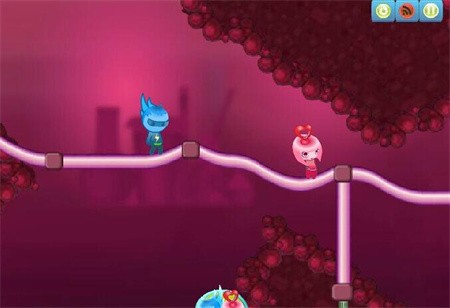 闪翼双星无敌版手机版_一笑下载站